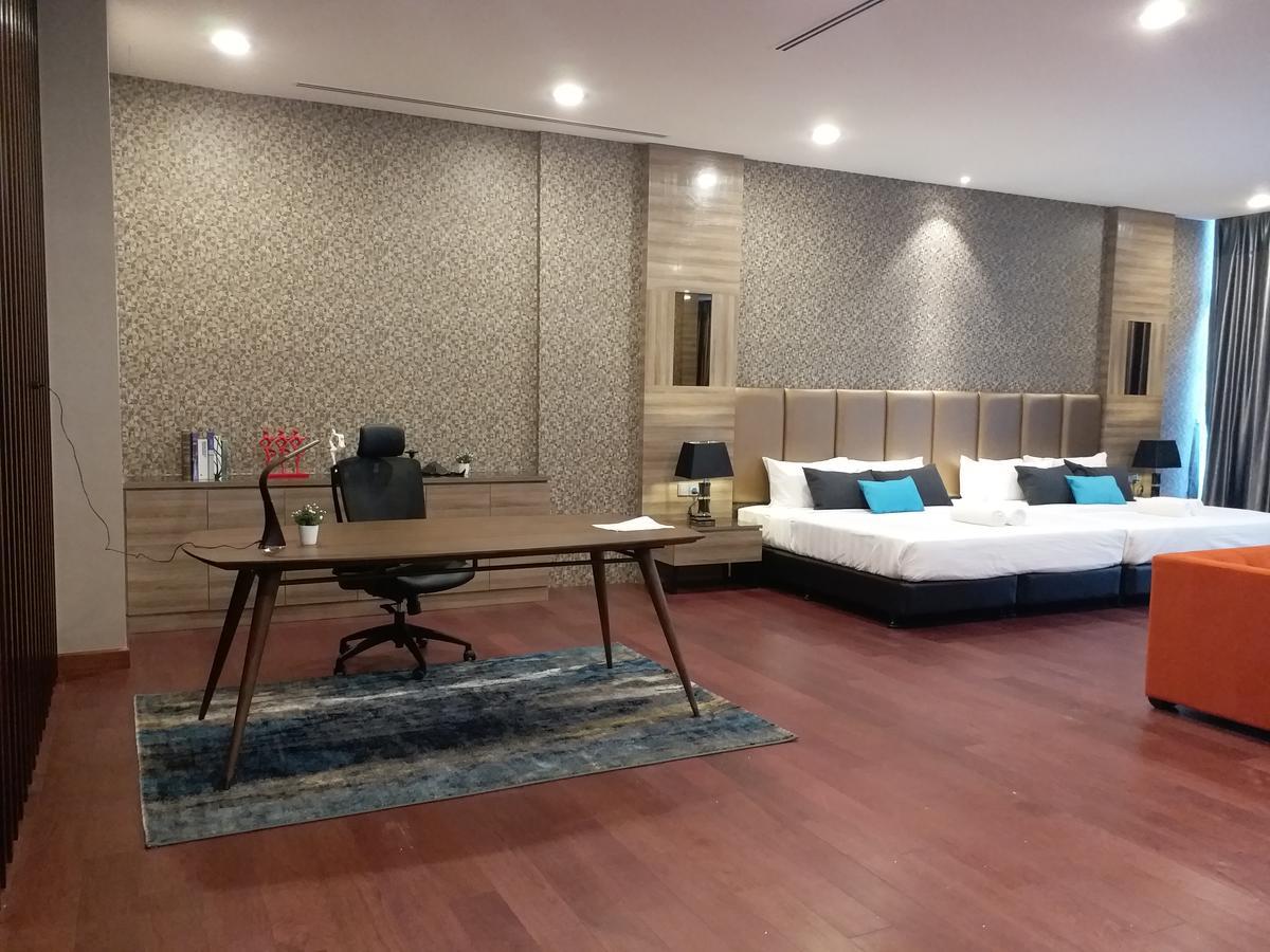 Jb City Paragon Serviced Apartment ジョホールバル エクステリア 写真